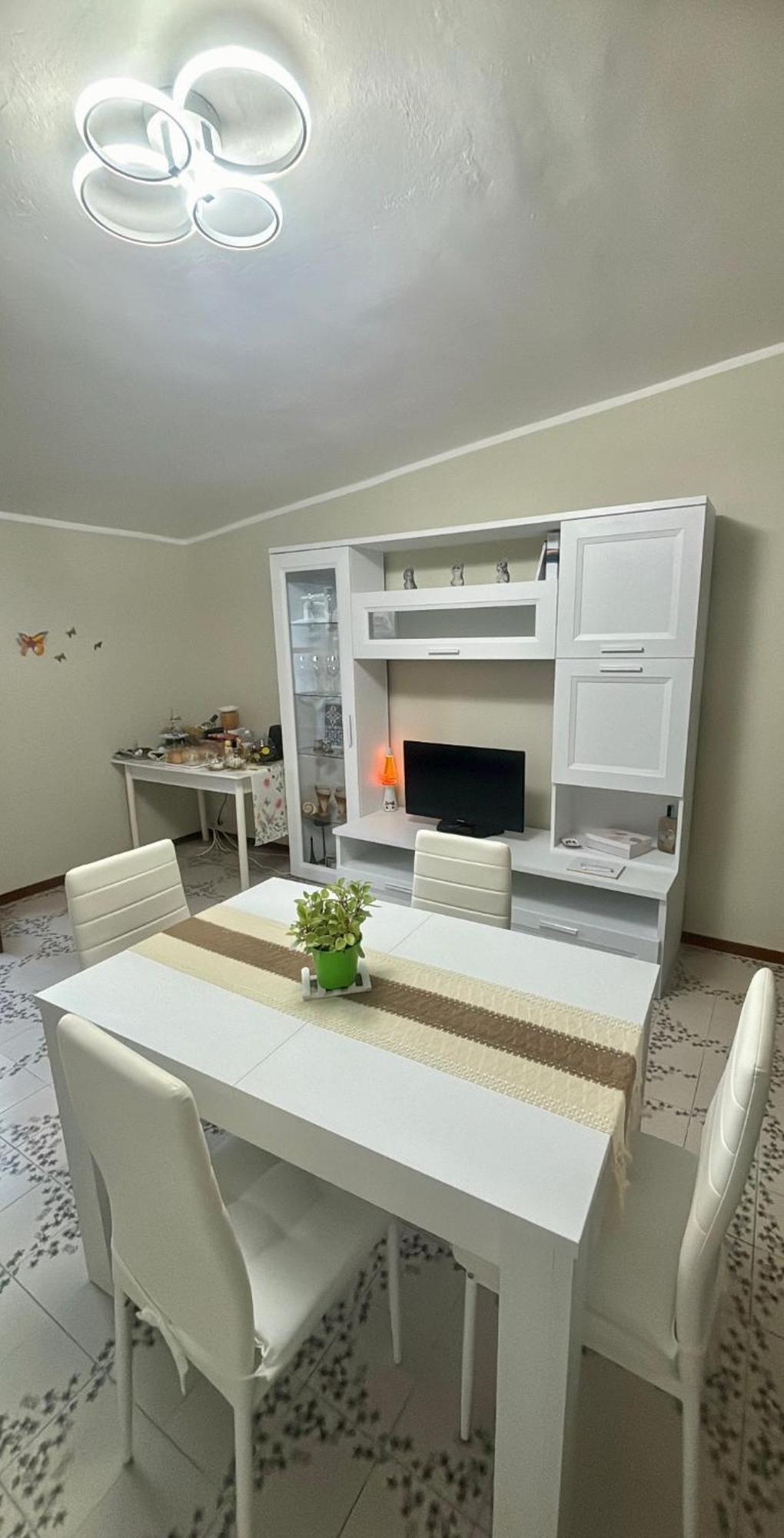 Appartamento Giardini Naxos Butterflies Home Schiso Bagian luar foto